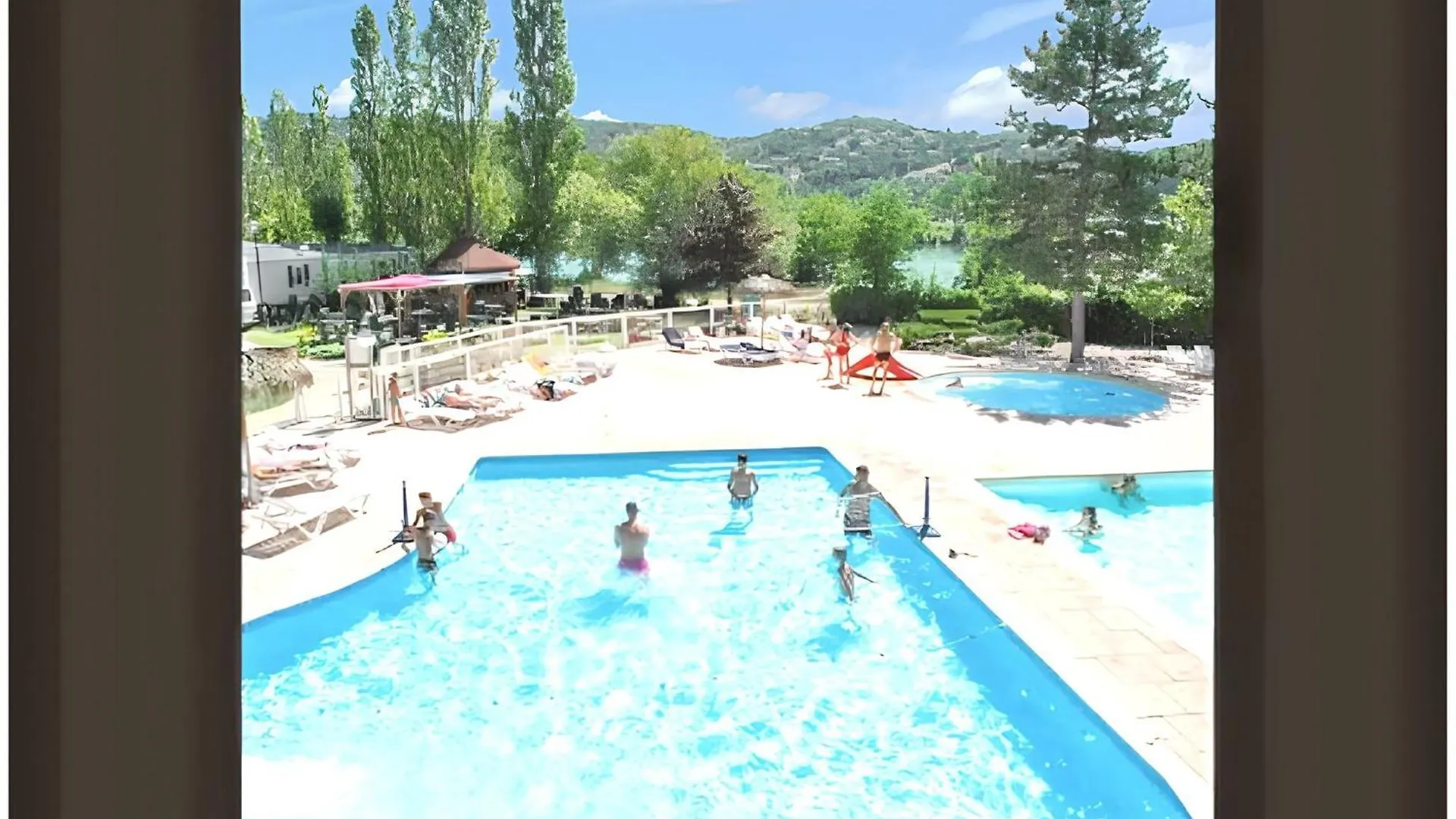Bungalow Confortable Pres De Condrieu Avec Piscine Partagee Villa 0*,  France